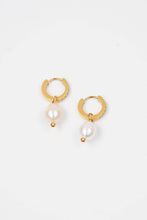 Load image into Gallery viewer, Cz Pearl Drop Huggies