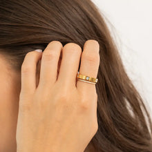 Load image into Gallery viewer, Diamond Ring Band