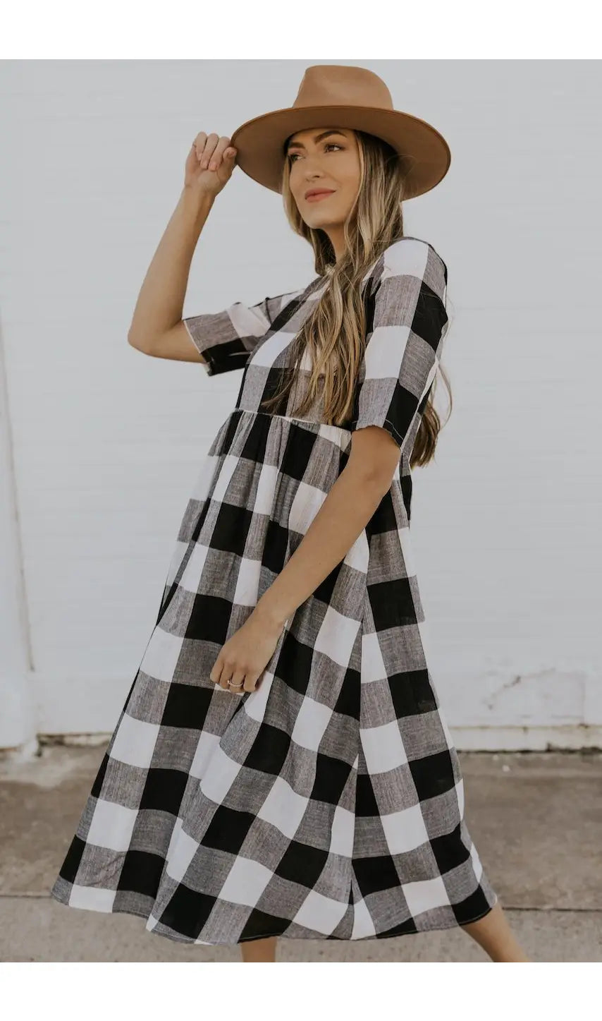 Maddie Buffalo Black Plaid Dress